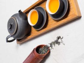 水为茶之母,器为茶之父”泡茶用什么水最好?