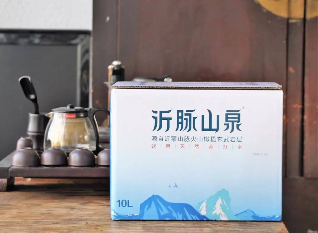 沂脉山泉BIB箱装水介绍